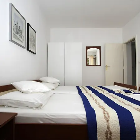 By The Sea - 11895 Apartman *